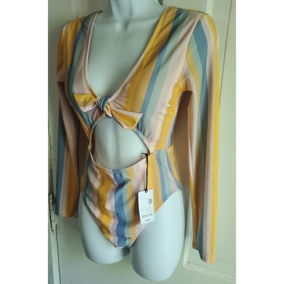 NWT Shade & Shore Multi Stripe Long Sleeve Knot-Front Cut Out One Piece - Picture 5 of 12